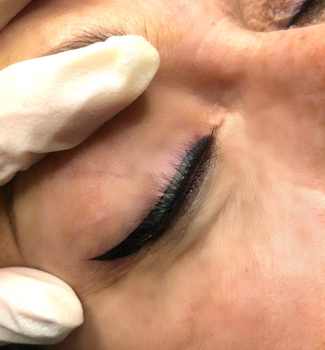 Semi Permanent Eyeliner